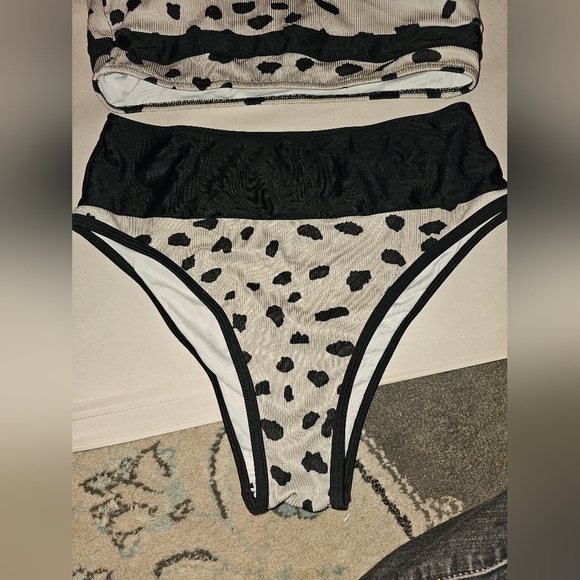 Beach Sissi 2pc Bikini Grey/Black SZ M - Picture 3 of 5